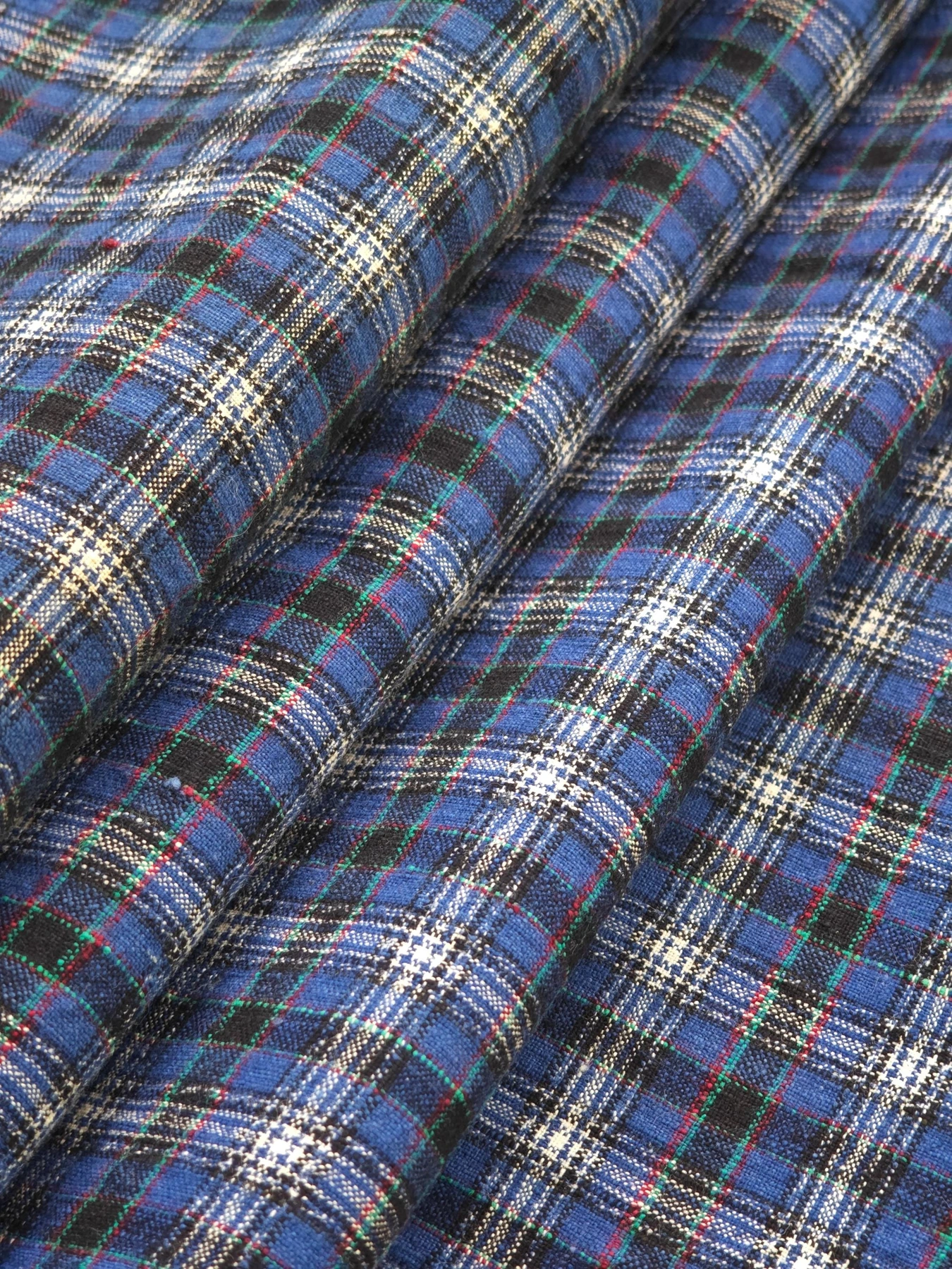 Midnight Osmanthus — source photograph 5, documenting the same textile.