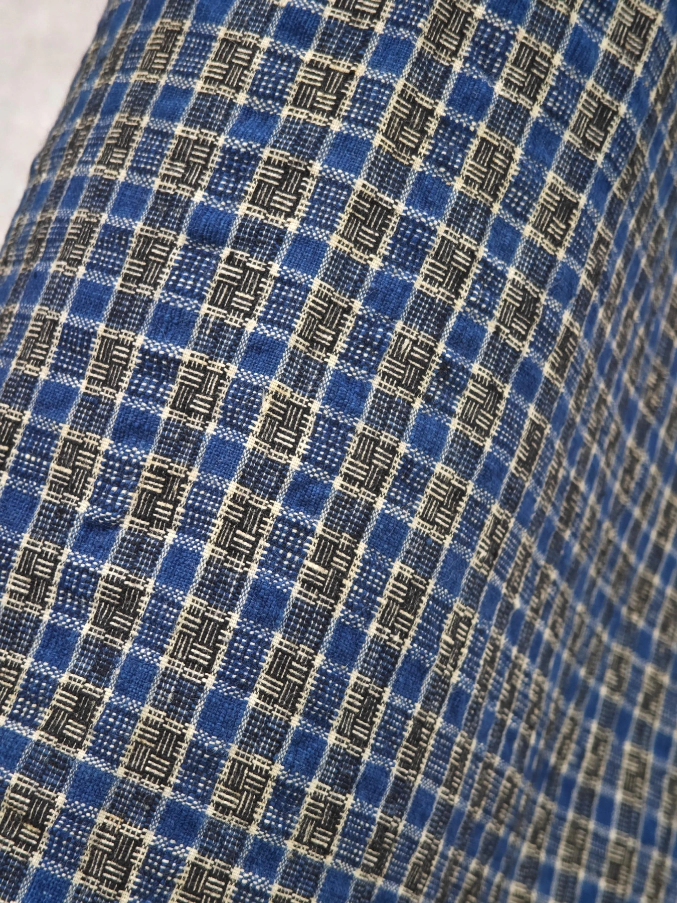 Endless Reed — source photograph 9, documenting the same textile.