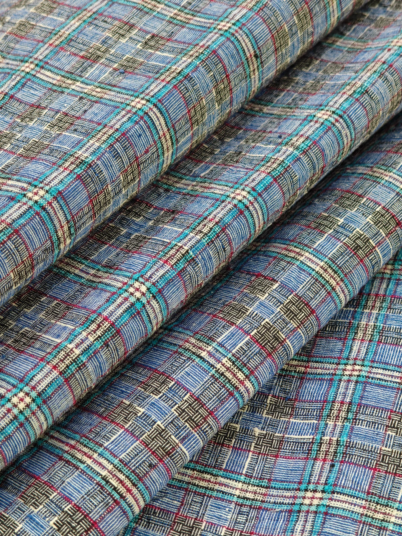 Reed Breeze — source photograph 3, documenting the same textile.
