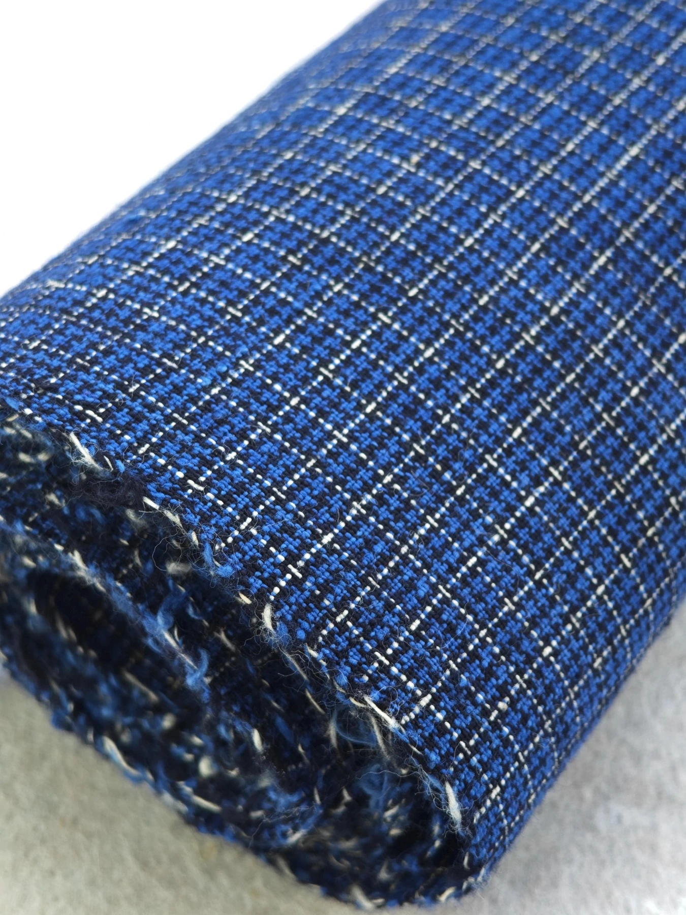 Indigo Osmanthus Grid — source photograph 9, documenting the same textile.