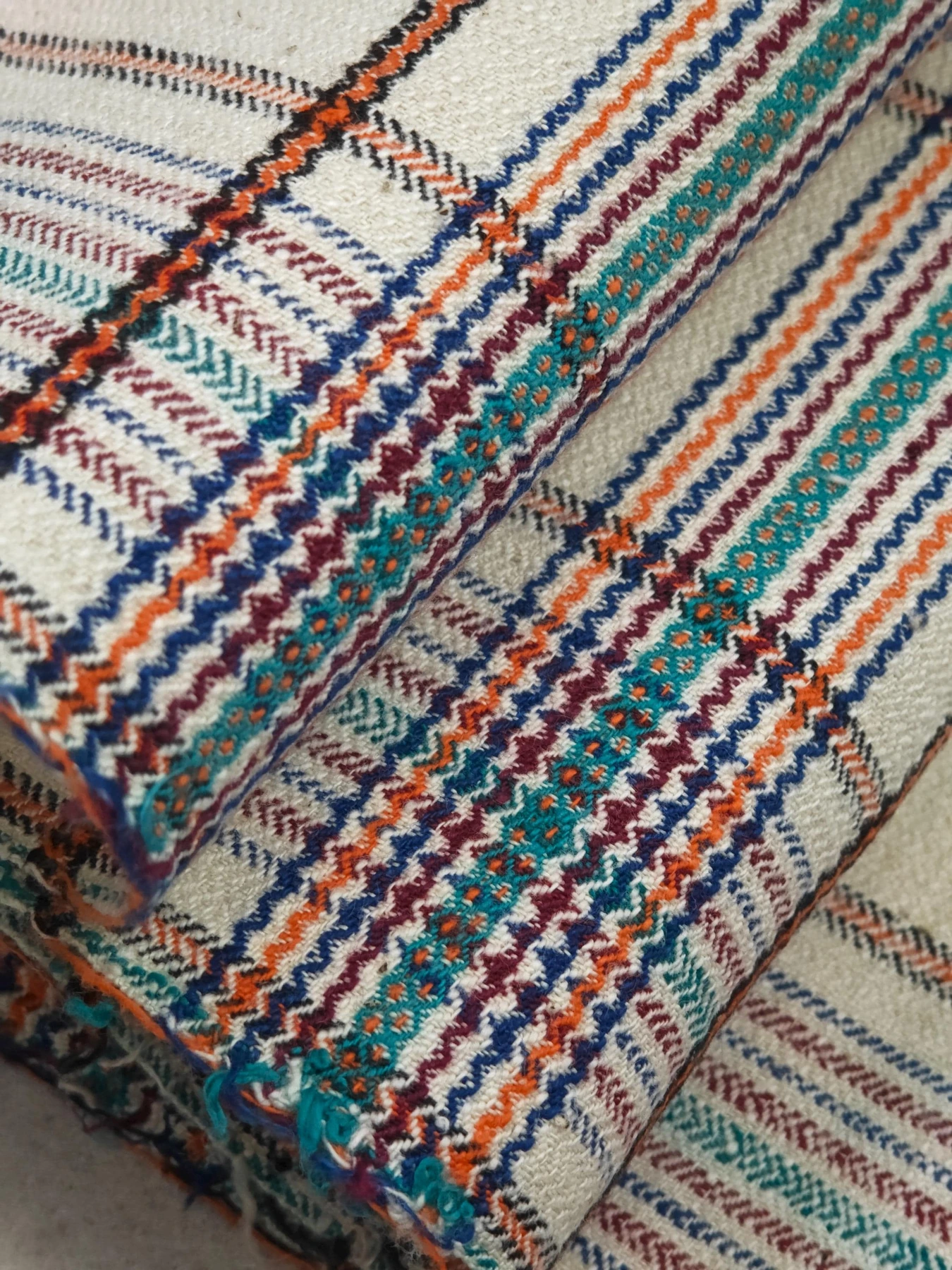 Ivory Stream Lattice