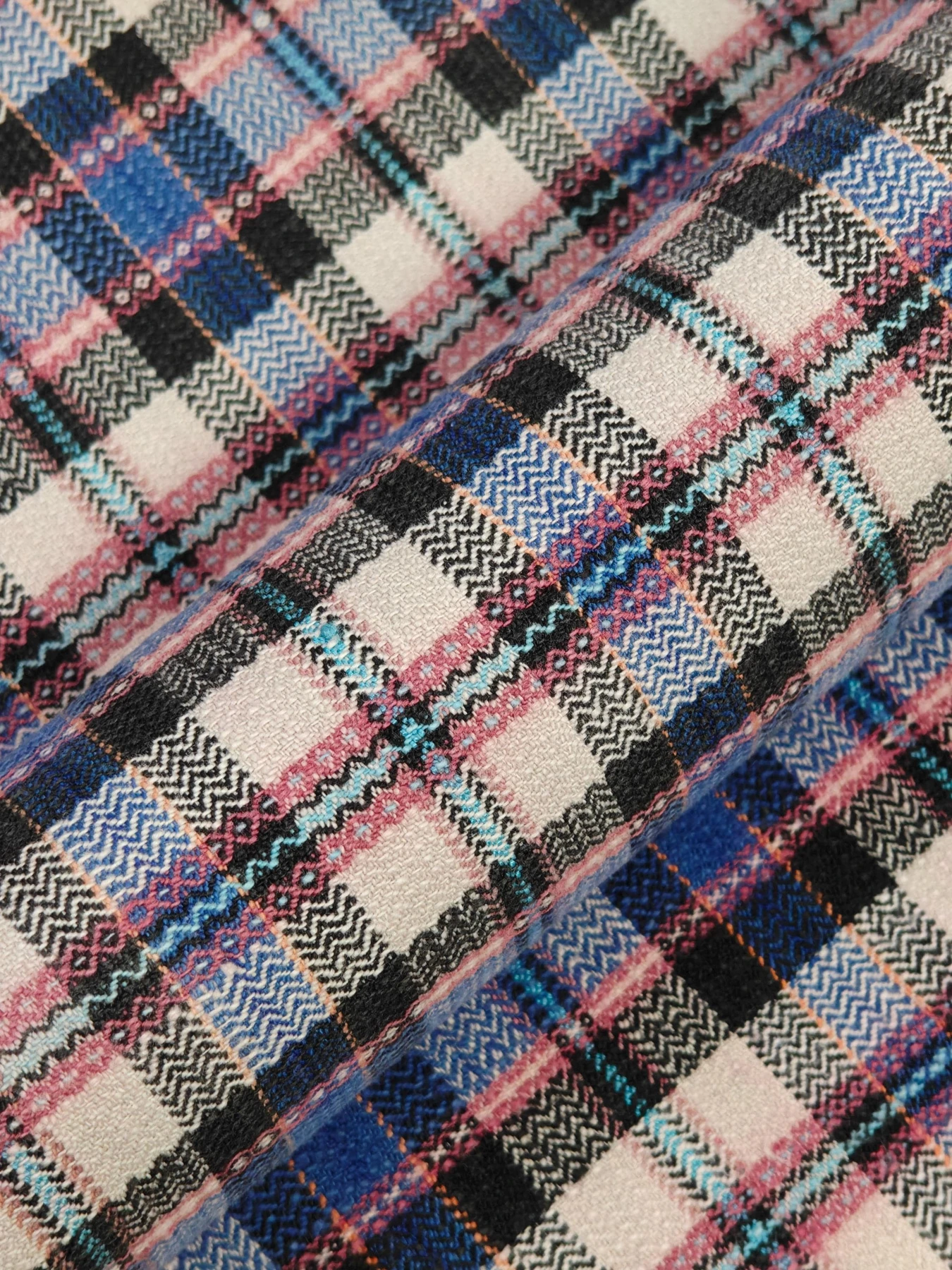 Blush River Lattice
