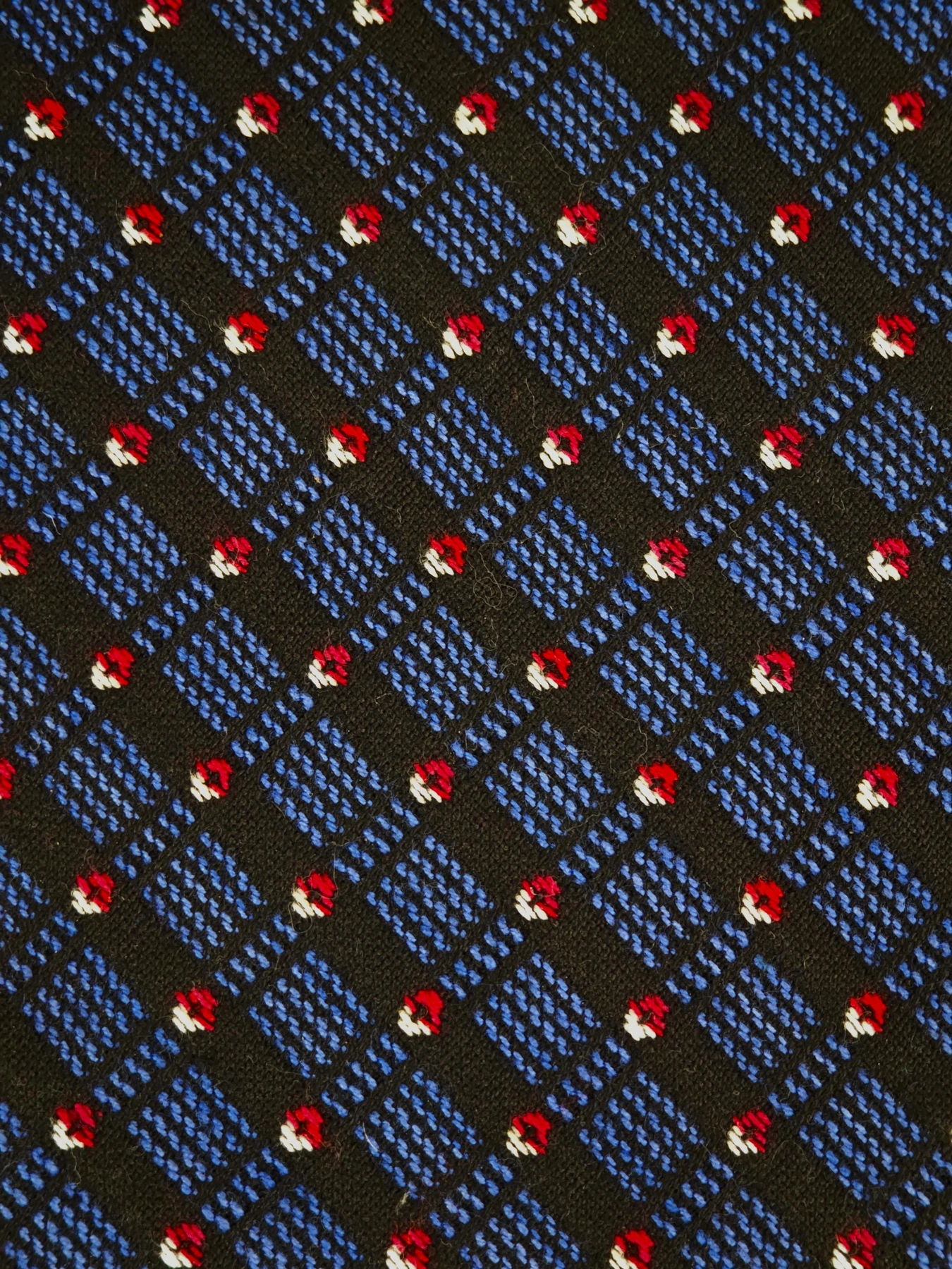Sunrise — source photograph 3, documenting the same textile.