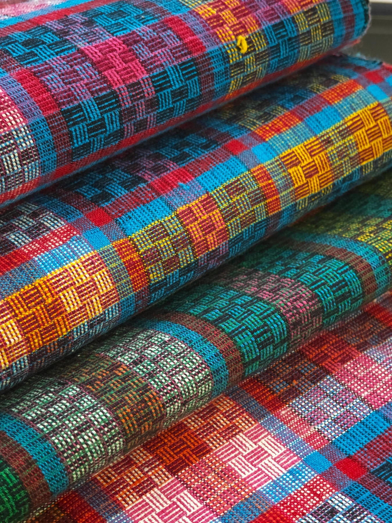 Splendid Days — source photograph 2, documenting the same textile.